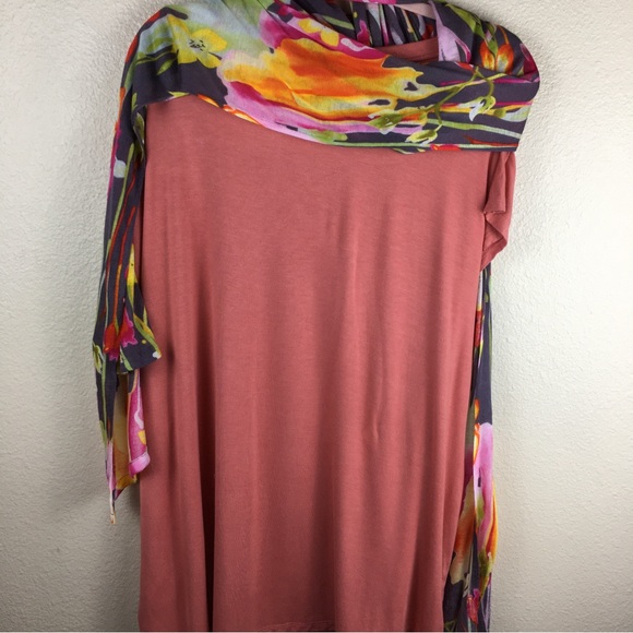 Maurices Women's 24/7 Peach Short Sleeve Tee Size OX With Old Navy Floral Scarf - Picture 6 of 12